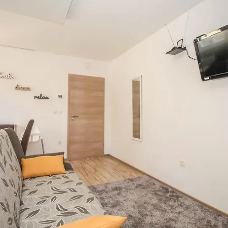 Bor Podcetrtek